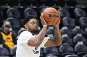 沃尔夫落井 沃尔夫落井