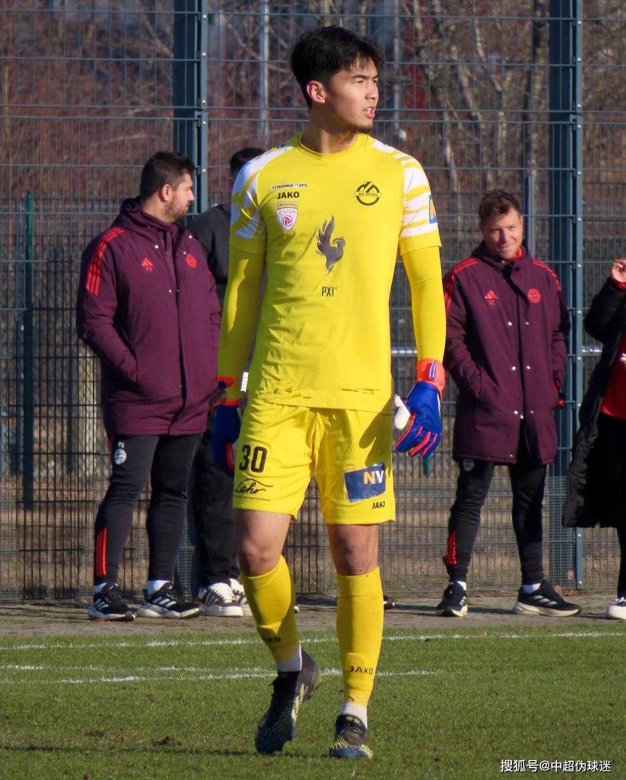 以轻任务引 以轻任务引